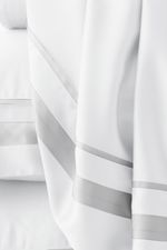 Jogo de Cama Bambu Genevê 300 Fios Branco e Cinza Queen