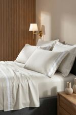 Jogo de Cama Bambu Genevê 300 Fios Bege e Branco King