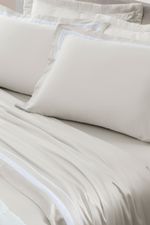 Jogo de Cama Bambu Genevê 300 Fios Bege e Branco King