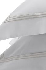 Jogo de Cama Queen Cetim Eros 300 Fios Branco e Bege