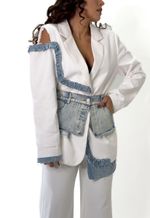 Blazer Com Aplicações em Jeans