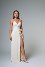 Vestido Longo Com Alças De Perolas