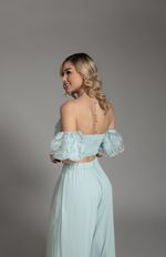 Conjunto Top Ombro A Ombro Em Renda E Calça Pantalona