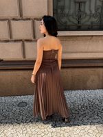 Vestido Midi Alfaiataria Tomara que Caia com Saia Plissada
