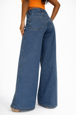 Pantalona Jeans Clássica de Cintura Alta