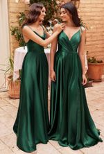 Vestido Longo de Seda com Alças Finas e Decote Cruzado no Busto Verde