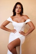 Vestido de Noiva Longo 2 em 1 com Corset Drapeado Lateral, Mangas Removíveis e Fenda Off White