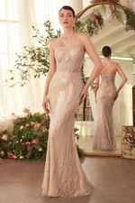 Vestido Longo com Tule e Vidrilhos Champagne 