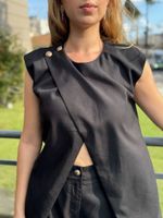 Conjunto Blusa Assimétrica e Calça Pantalona Preto