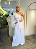Vestido Uma Manga com Plumas em Seda Branco