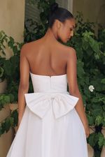 Vestido Longo Tomara que Caia Tule com Laço Branco
