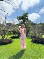 Vestido Longo com Alça Grosa Decote nas Costas Todo em Paetê Rosa