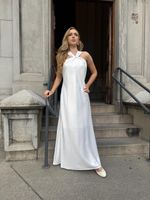 Vestido Midi Frente Única com Amarração no Pescoço Branco