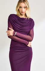 Vestido Longo Manga Longa com Fenda Uva