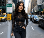 Blusa Gola Alta Arabesco Tule Preto