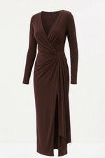 Vestido Longo manga comprida Cruzado no Busto Liso Marrom
