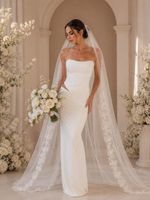 Vestido Longo Tomara que Caia com Fenda na Cadeira Branco