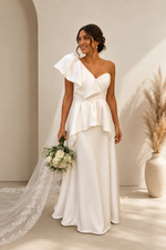 Vestido Longo Um Ombro Só com Babado em Neoprene Branco