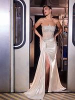 Vestido Longo Tomara que Caia Bordado com Fenda Prateado