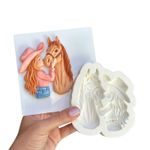 Molde de Silicone Menina Com Cavalo