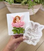 Molde de Silicone Fada Tiara em cima da Flor Jardim 10cm