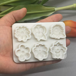 Molde de Silicone 6 Flores Rosas e Tropicais para Doces 2cm