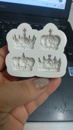 Molde de Silicone mini Coroas para Decorar Doces 4cm