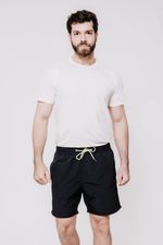 Shorts Poliamida Light