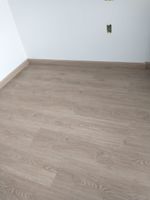 Piso Vinílico Eucafloor Basic Seatle 4,68m² LVT Colado Vinil