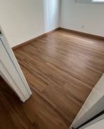 Piso Vinílico Eucafloor Basic Tucson 4,68m² LVT Colado Vinil
