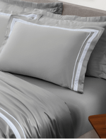 Par de Fronhas Breeze 300 Fios 100% Fibra de Bambu Branco e Cinza