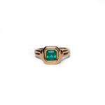 Anel Framed Green - Esmeralda 0.9ct | Framed Green Ring - 0.9ct Emerald