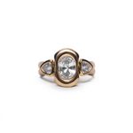 Anel Frame Geométrico - Banho Ouro 18k | Geometric Frame Ring - 18K Gold Plating