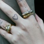 Anel Frame Geométrico - Banho Ouro 18k | Geometric Frame Ring - 18K Gold Plating