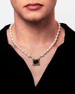 Colar Reflekt Pearl 21 - Pérola Branca e Quartzo Fumê | Reflekt Pearl 21 Necklace - White Pearl and Smoky Quartz