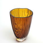 Vaso Frisos Pequeno Marrom