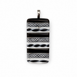 Pingente Hippie Preto e Branco Grande I