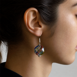Brinco Nexo Trama Colorida