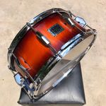 Caixa 14x6,5 Hardbeat Groove Maple Red Burst
