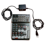 Mesa de Som Behringer Xenyx Q1002USB USADO