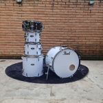 Bateria 22 Pearl Roadshow Pure White com Ferragens