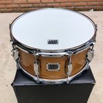 Caixa 14x6,5 Hardbeat Groove Maple Natural Maple