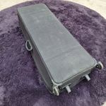 Semicase para Ferragens Grande Solid Sound com Rodinhas USADO
