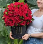 Arranjo Só Rosas com Folhagem