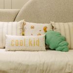 Almofada Infantil Cool Kid com Bolinhas Azuis com Enchimento 52 x 24 cm