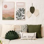 Almofada Geométrica Bordada Verde e Caramelo 45x45cm com Enchimento