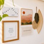 Quadro Sêneca: Frase Estoica e Moldura Caixa Vidro Flutuante 35x35cm