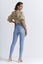 T-SHIRT FOLHA TEXTURA C/ GOLA DE LASTEX
