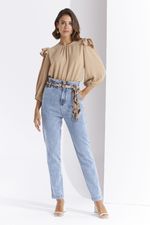 BLUSA LISA EM CREPE C/ BABADO DUPLO NA MANGA