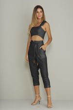 TOP LISO ALFAIATARIA C/ BABADO DUPLO